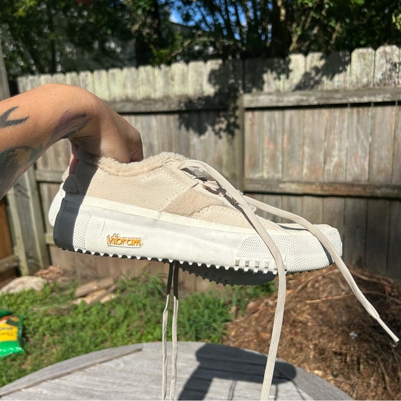 Brandblack Bravo Faux Shearling Lace Up SNEAKERS Size 9 Neutral - Picture 8 of 11